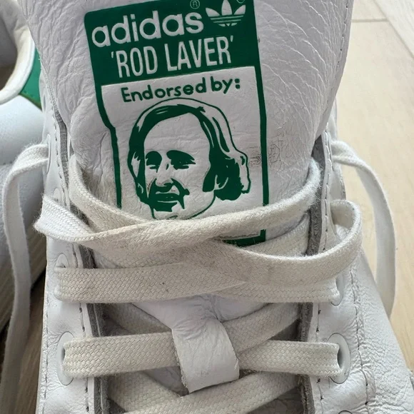 Adidas White and Green Rod Laver Shoes - Picture 2 of 6